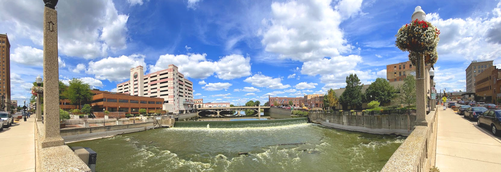 Scenic Downtown Aurora Scenic Downtown Aurora